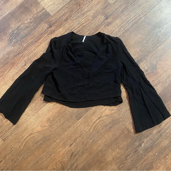 Free People Black Bell Sleeve Crop Top - Picture 3 of 5